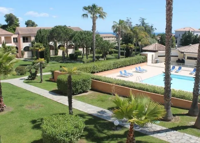 Bord De En Corse Avec 2 Piscines 100 Metres De La Appartement