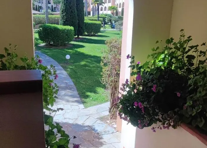 Appartement Bord De En Corse Avec 2 Piscines 100 Metres De La