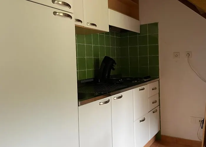 Bord De En Corse Avec 2 Piscines 100 Metres De La